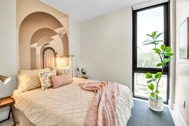 $829,000 | 1558 4th Street, Unit 208, Sarasota, FL 34236