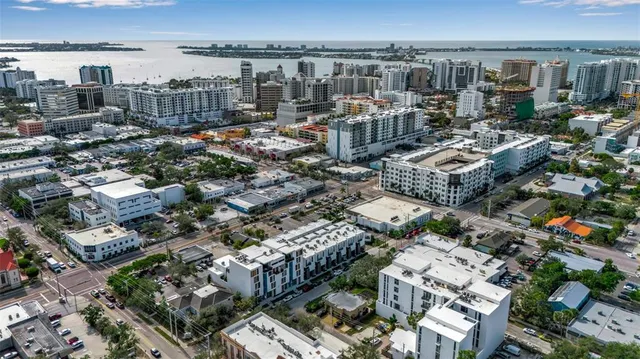 $829,000 | 1558 4th Street, Unit 208, Sarasota, FL 34236