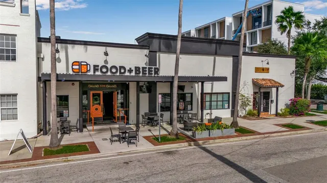 $829,000 | 1558 4th Street, Unit 208, Sarasota, FL 34236