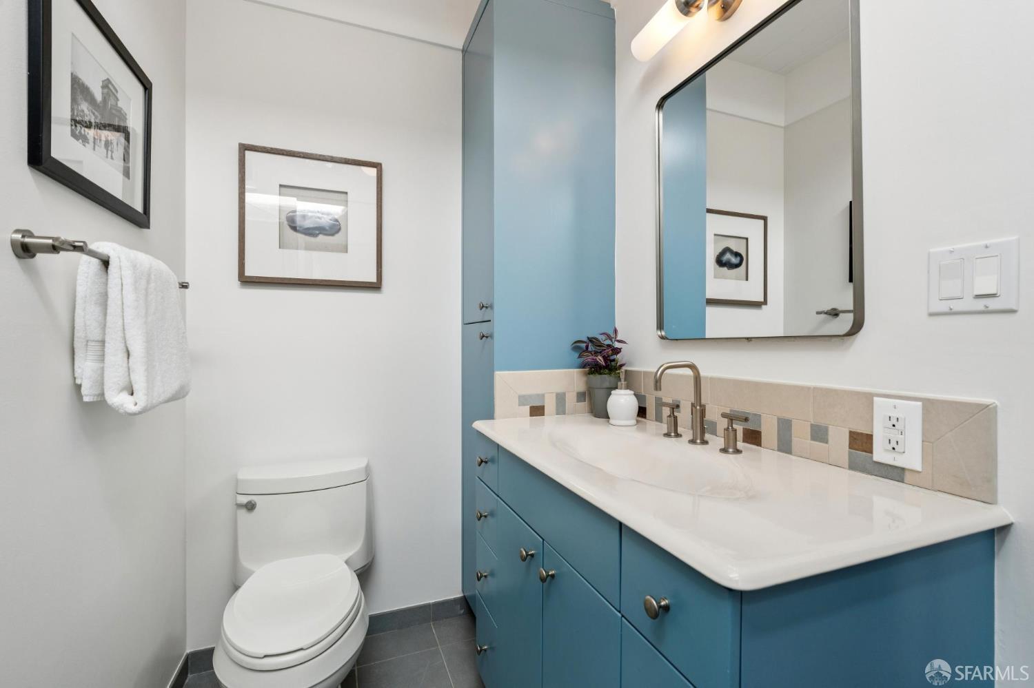 6425 Snake Road Oakland, CA 94611 - Photo 19 of 62 Gallery Image 19