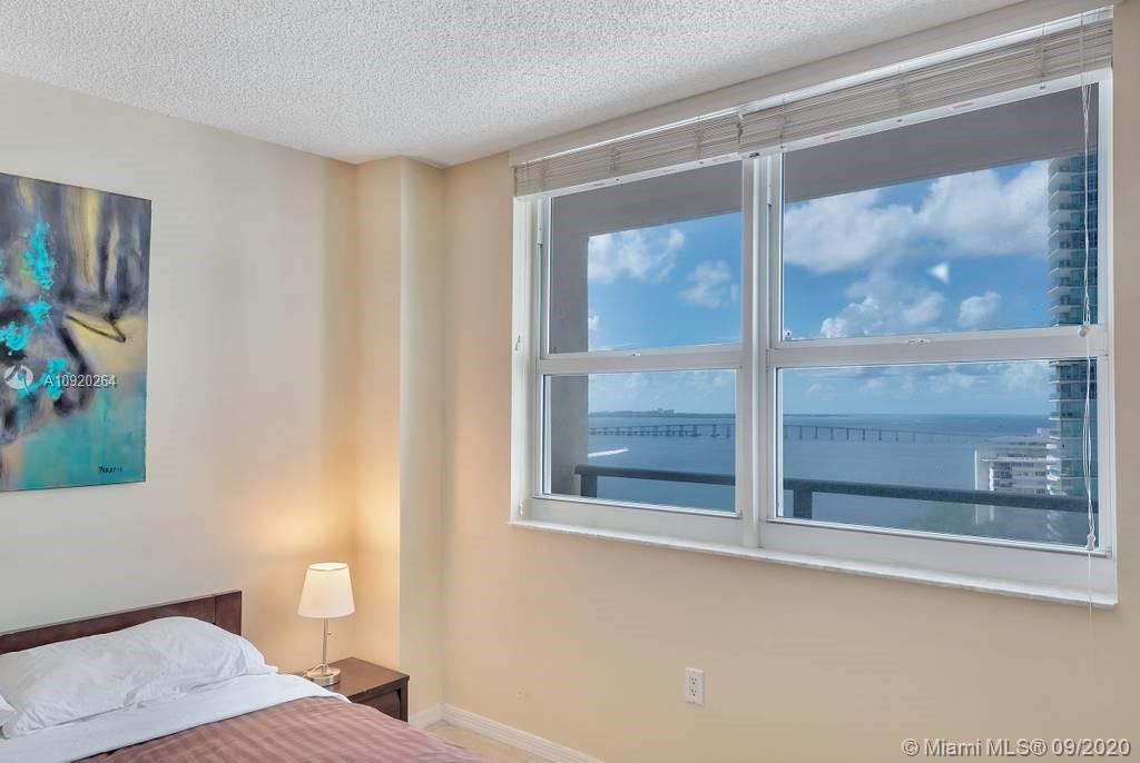 1155 Brickell Bay Drive, Unit 2005 Miami, FL 33131 - Photo 18 of 39
