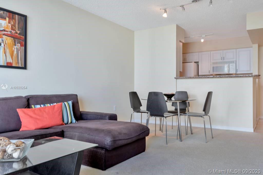 1155 Brickell Bay Drive, Unit 2005 Miami, FL 33131 - Photo 4 of 39