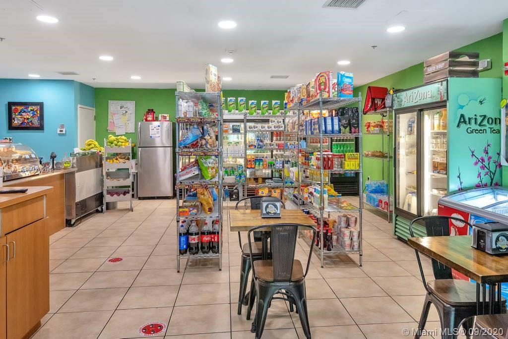 1155 Brickell Bay Drive, Unit 2005 Miami, FL 33131 - Photo 32 of 39