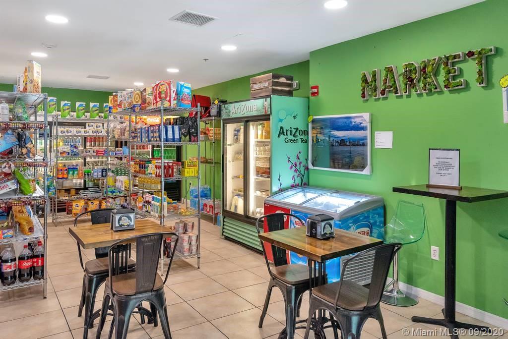 1155 Brickell Bay Drive, Unit 2005 Miami, FL 33131 - Photo 34 of 39