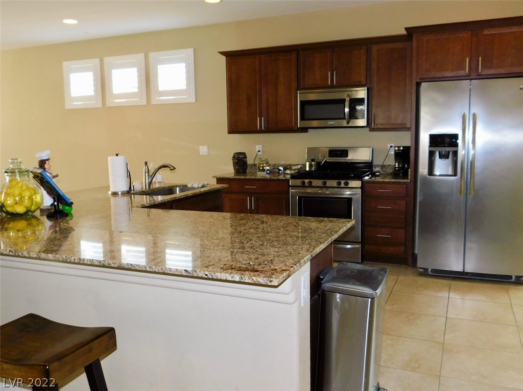 2128 Delmar Farms Court Laughlin, NV 89029 - Photo 3 of 47