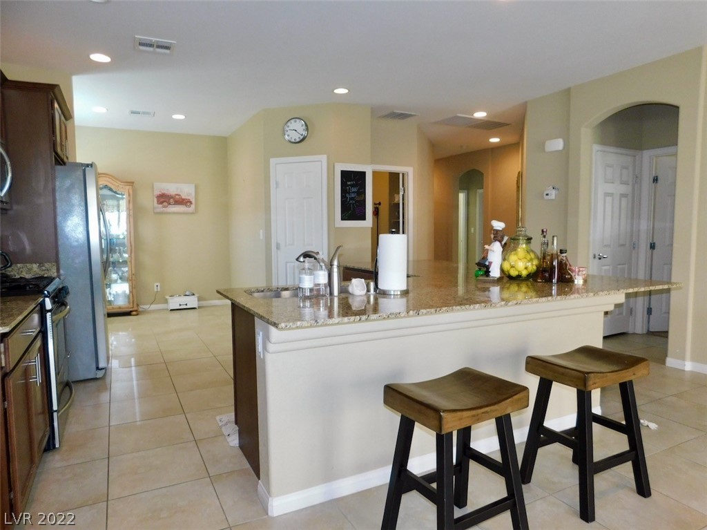 2128 Delmar Farms Court Laughlin, NV 89029 - Photo 5 of 47