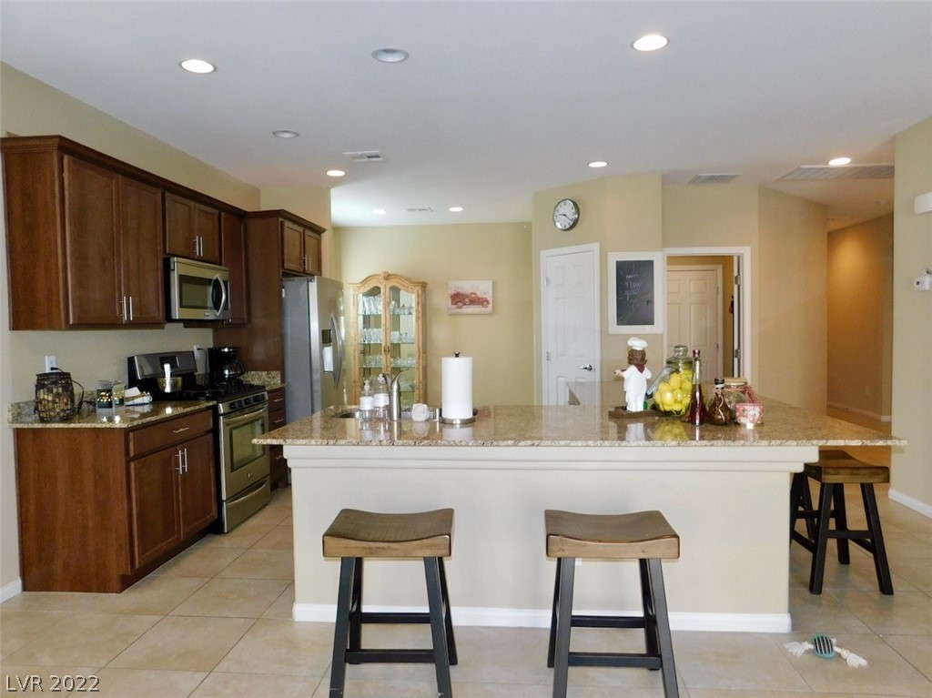 2128 Delmar Farms Court Laughlin, NV 89029 - Photo 6 of 47