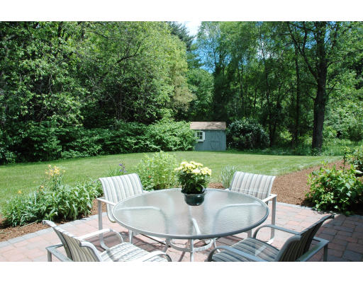 6 Kinsley Road Acton, MA 01720 - Photo 3 of 8 Gallery Image 3