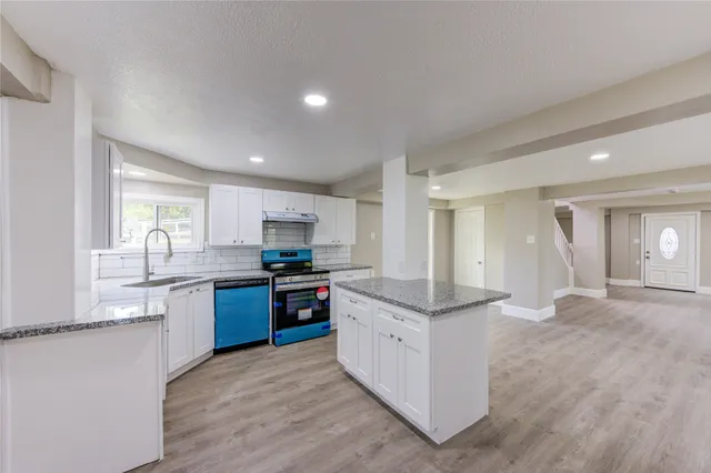 $307,500 | 15170 McRae Lake, Conroe, TX 77303