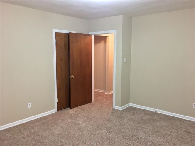 1638 Raymore Road Memphis, TN 38117 - Photo 9 of 14