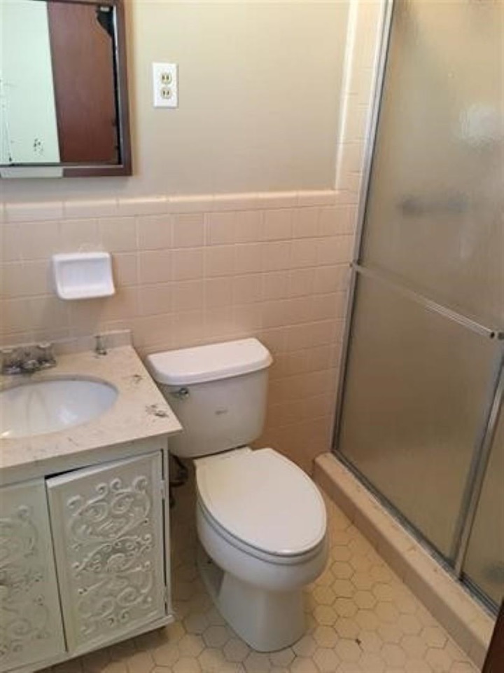 1638 Raymore Road Memphis, TN 38117 - Photo 10 of 14