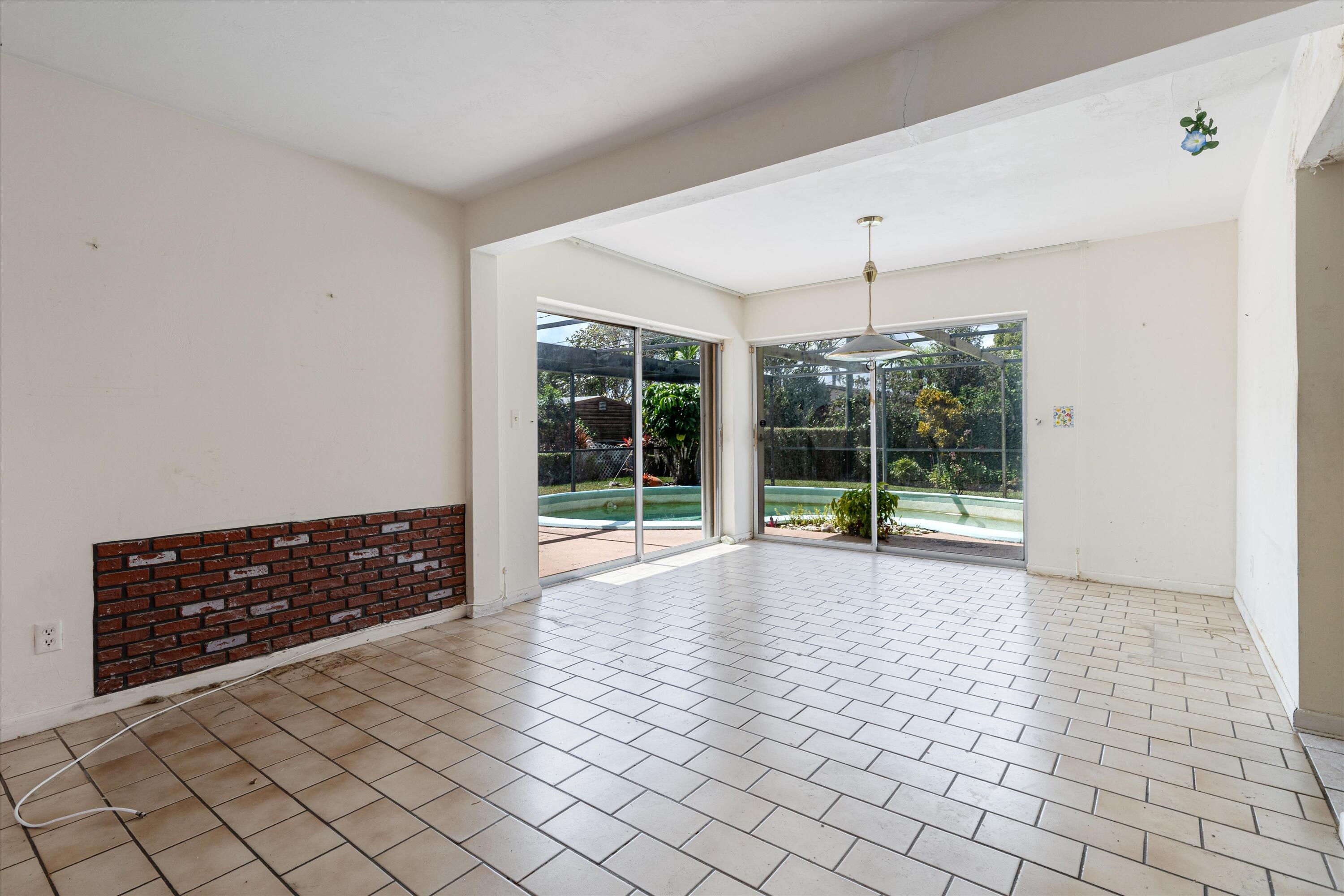 17630 Southwest 108th Court Miami, FL 33157 - Photo 9 of 25 06-17630 SW 108th Ct Miami, FL-109