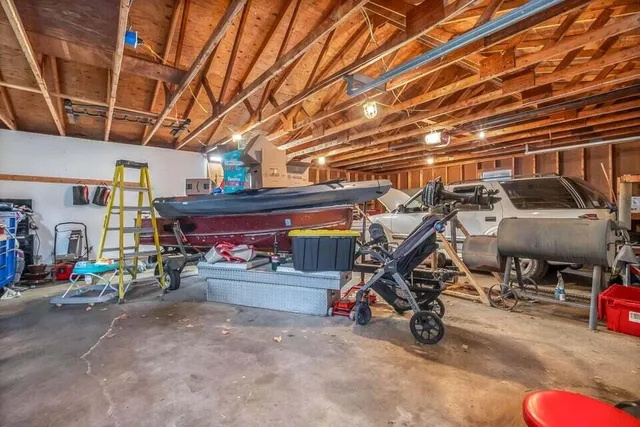 $185,000 | 401 St Joseph Street, Union City, MI 49094