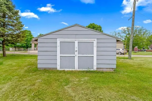 $185,000 | 401 St Joseph Street, Union City, MI 49094