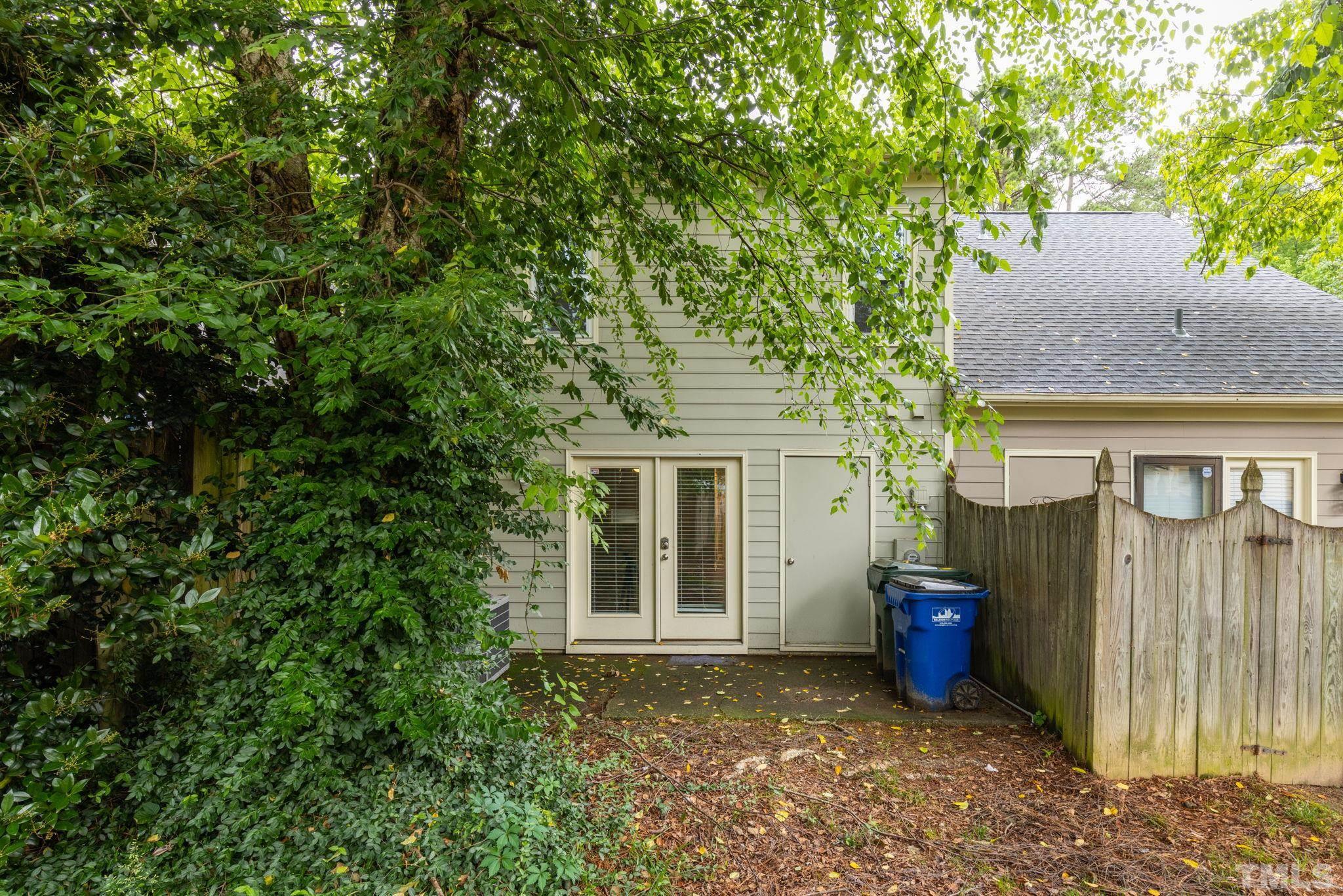 2037 Township Circle Raleigh, NC 27609 - Photo 23 of 25 Gallery Image 23