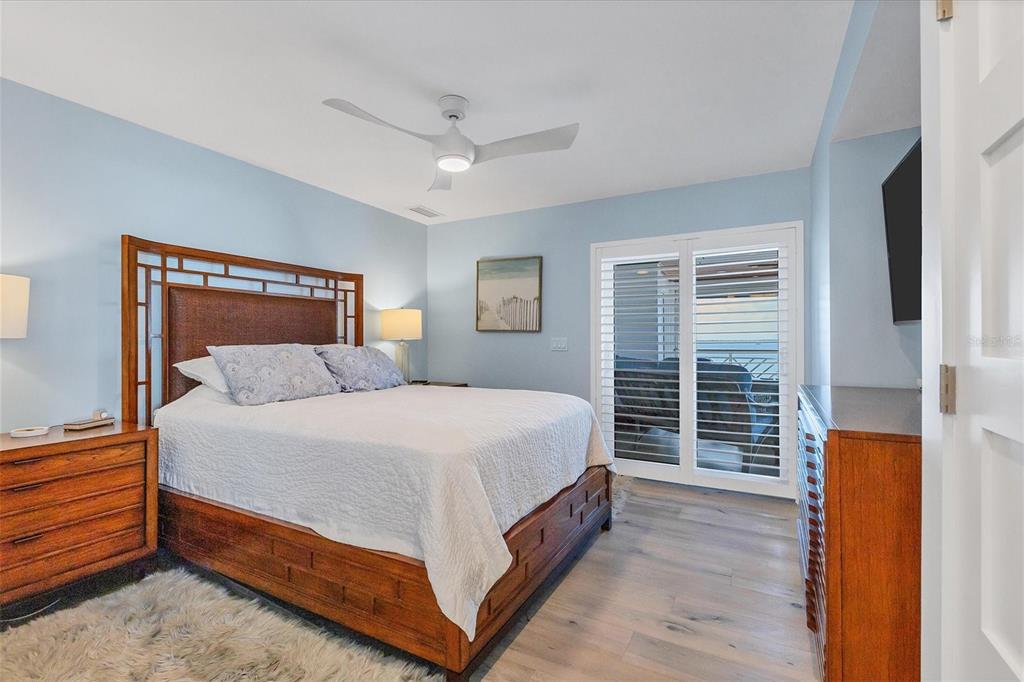 11000 Placida Road, Unit 104 Placida, FL 33946 - Photo 20 of 38 Master suite