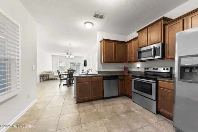 $275,000 | 784 Servia Drive, St. Johns, FL 32259