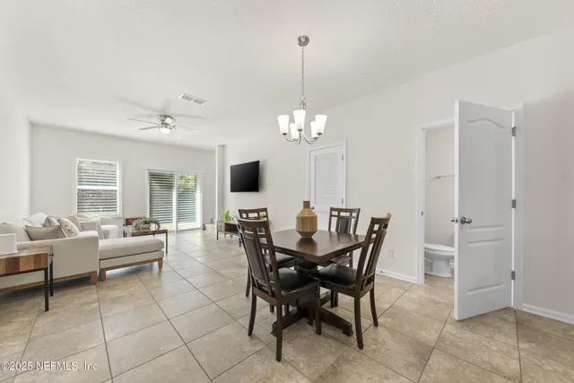 $275,000 | 784 Servia Drive, St. Johns, FL 32259