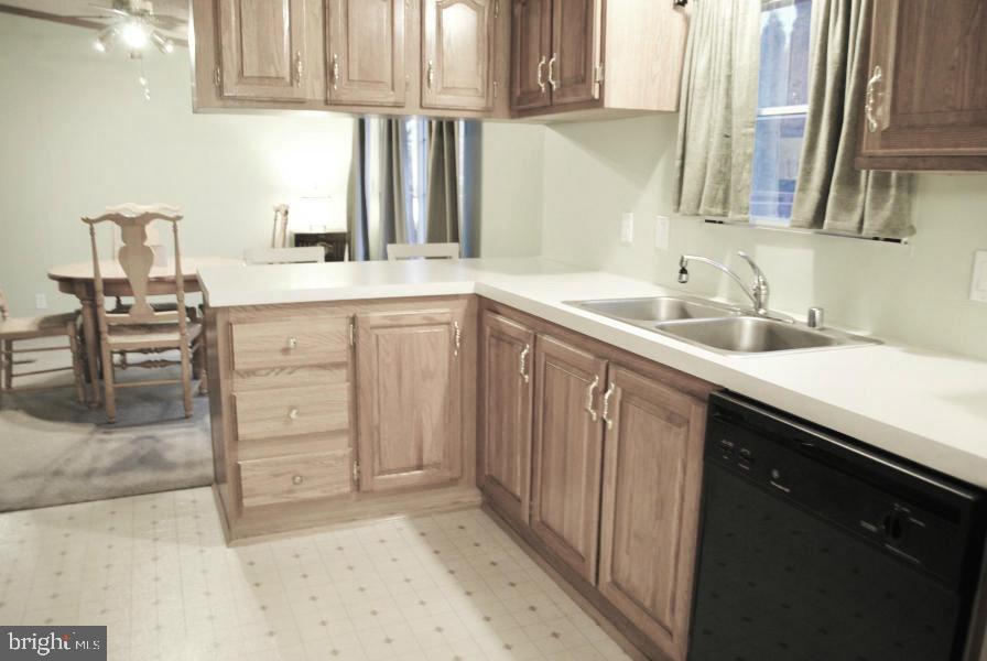 112 Pheasant Road Lancaster, PA 17603 - Photo 19 of 56 Gallery Image 19