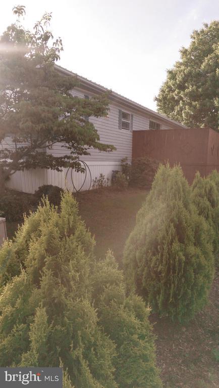 112 Pheasant Road Lancaster, PA 17603 - Photo 7 of 56 Gallery Image 7