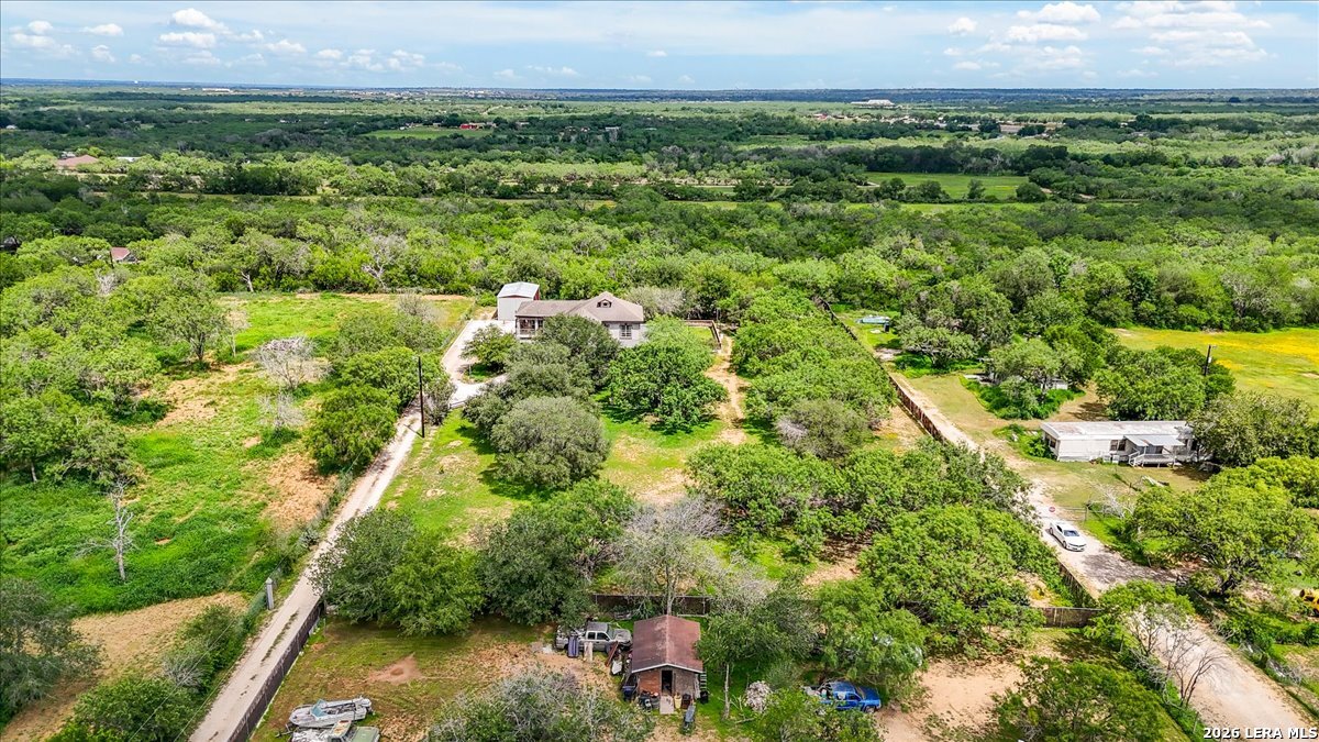19590 Leal Road San Antonio, TX 78221 - Photo 40 of 42