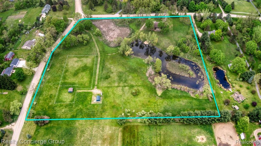 2110 East Clyde Road Howell, MI 48855 - Photo 40 of 44