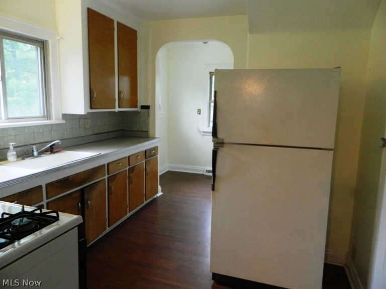 4012 Ardmore Road Cleveland Heights, OH 44121 - Photo 4 of 15