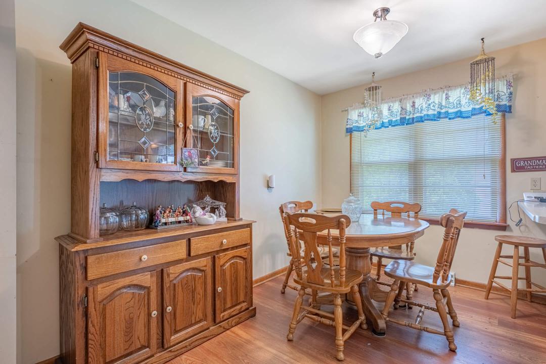 1412 Johns Road Middletown, OH 45044 - Photo 6 of 33