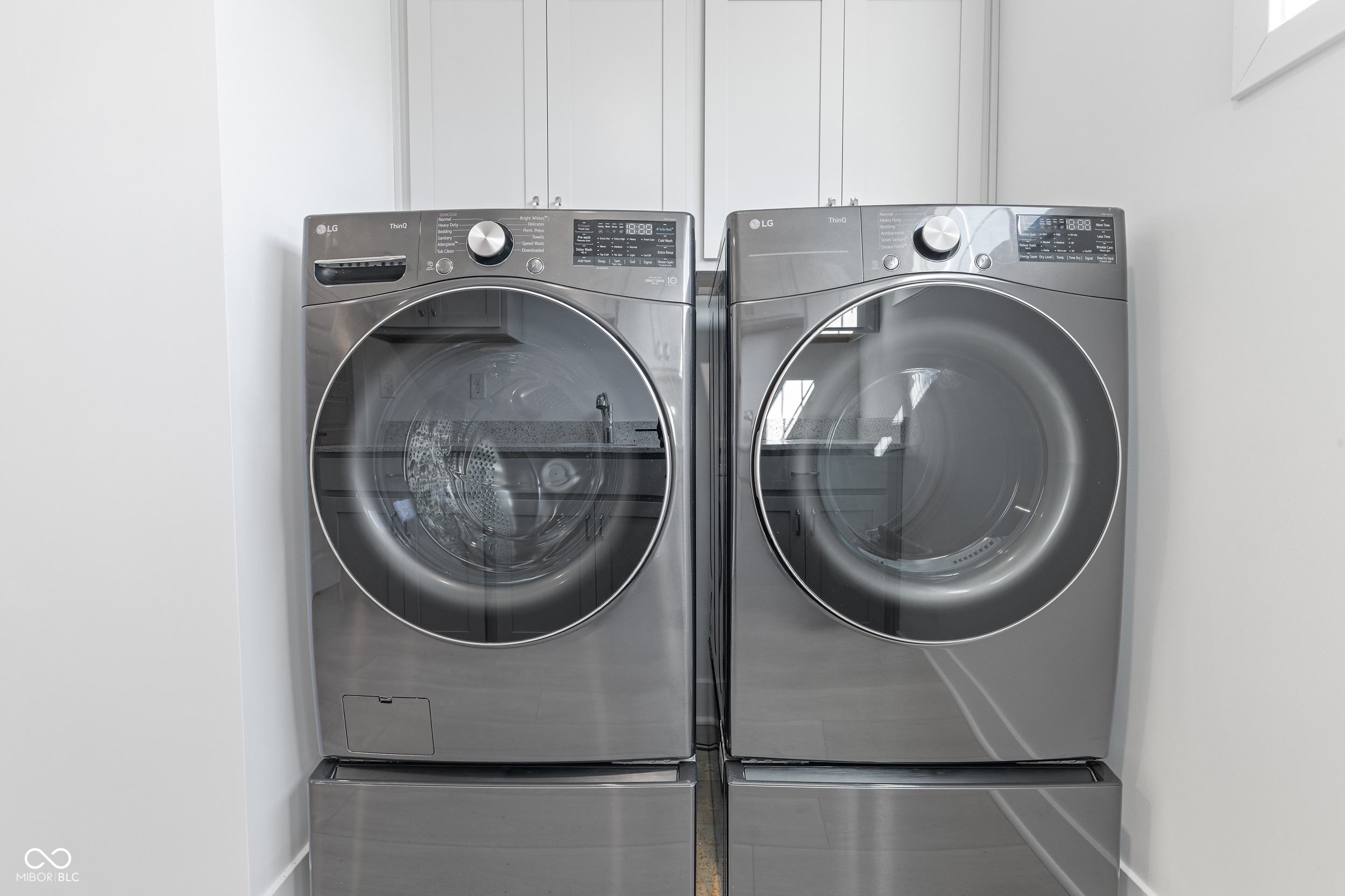 15440 Cardonia Road Fishers, IN 46037 - Photo 16 of 63