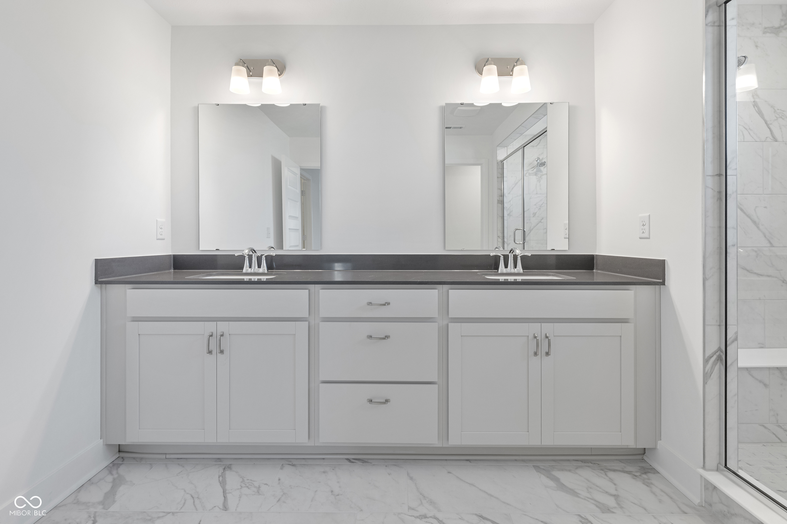 15440 Cardonia Road Fishers, IN 46037 - Photo 17 of 63