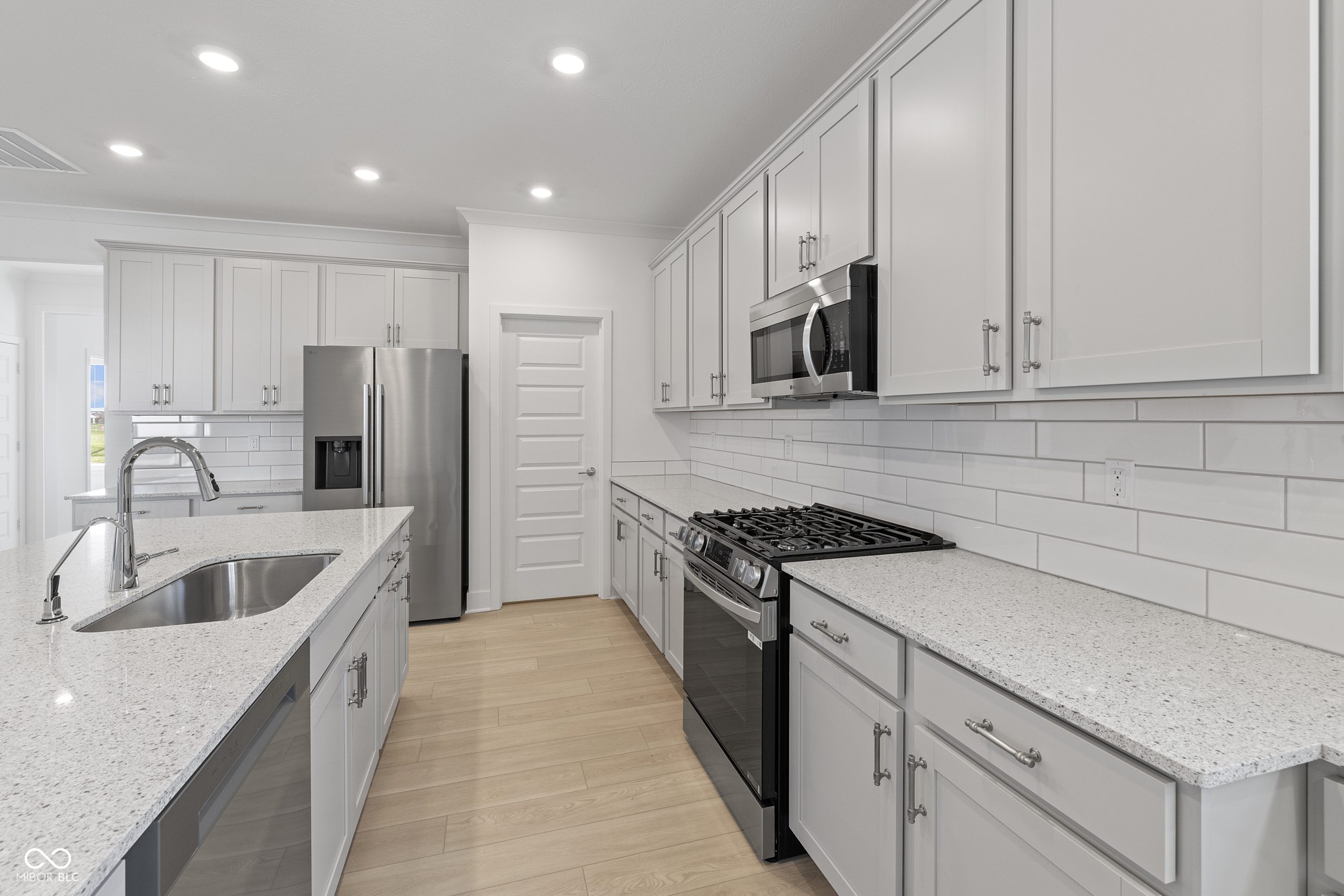 15440 Cardonia Road Fishers, IN 46037 - Photo 31 of 63