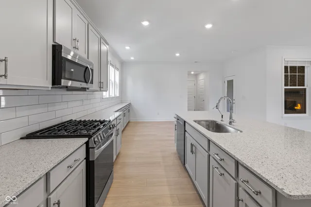 $3,725 | 15440 Cardonia Road, Fishers, IN 46037