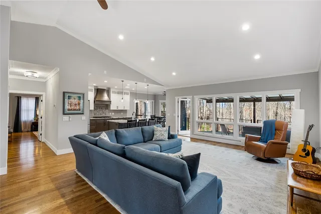 $725,000 | 9 Anchorage Lane, Salem, SC 29676