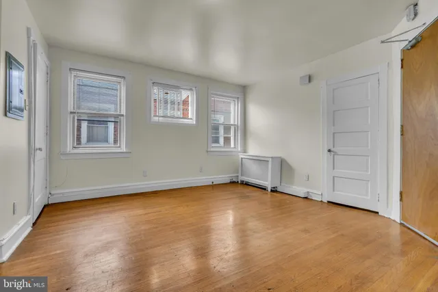 an empty room with window