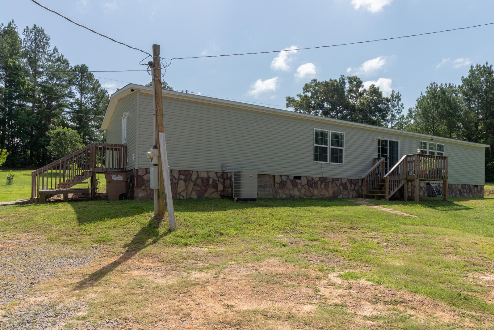 1180 W Addis-7