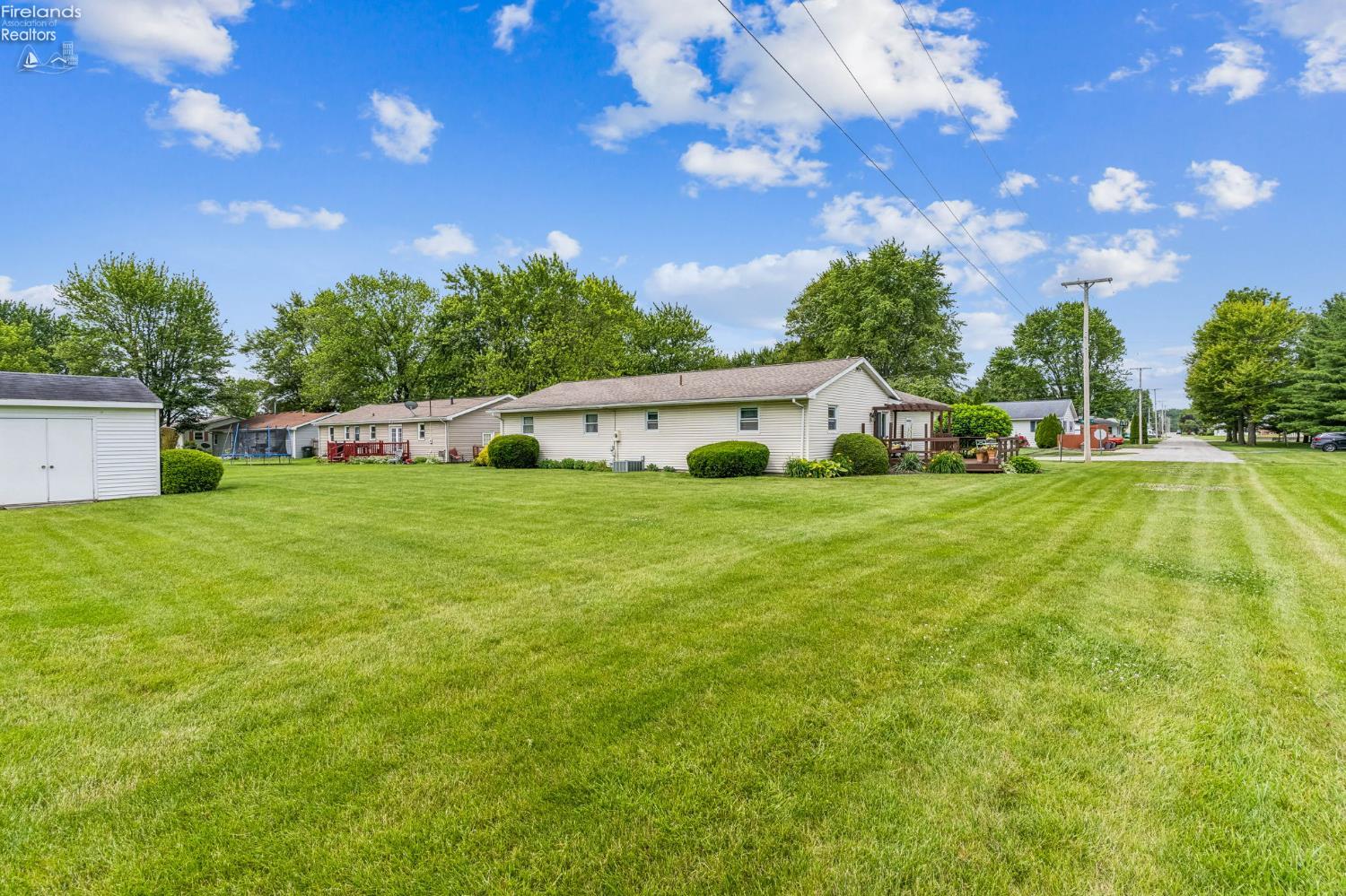 175 Jackson Street Cygnet, OH 43413 - Photo 5 of 32 Gallery Image 5