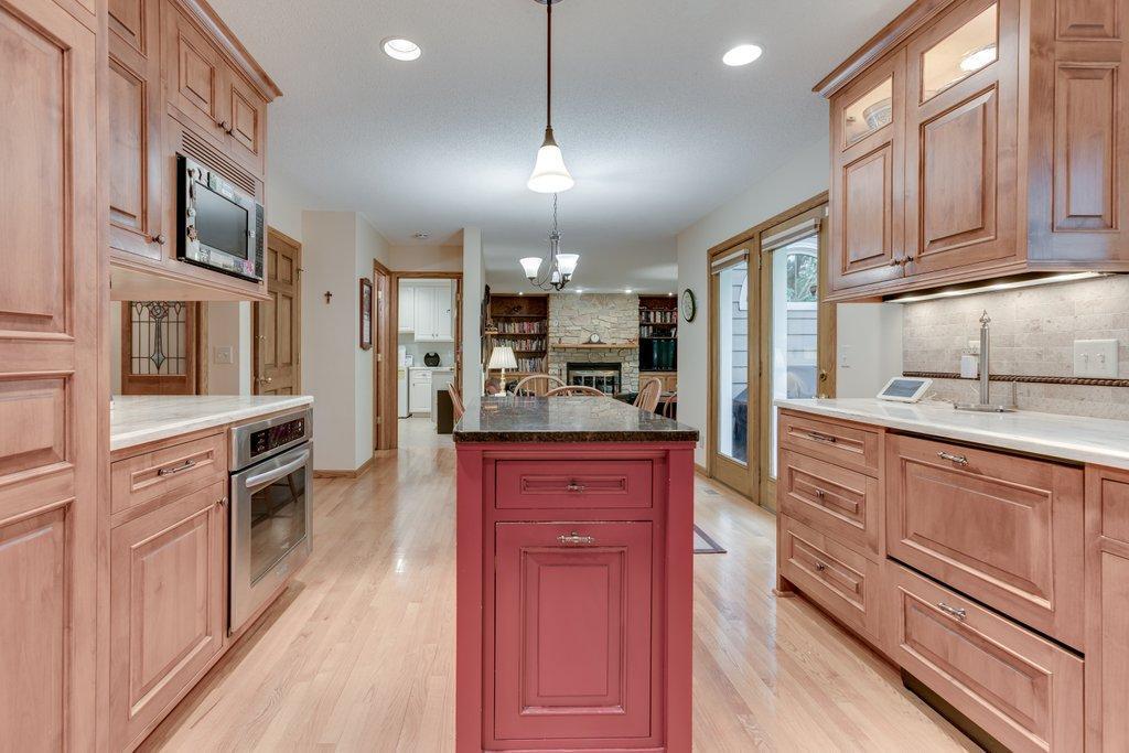 6604 Limerick Drive Edina, MN 55439 - Photo 13 of 32