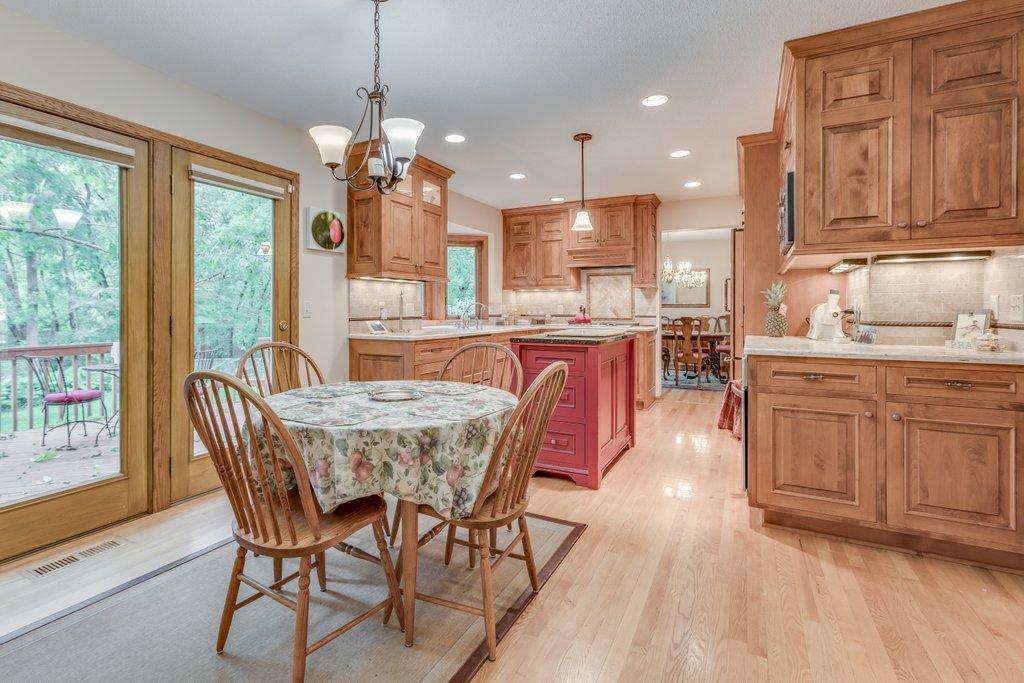 6604 Limerick Drive Edina, MN 55439 - Photo 10 of 32