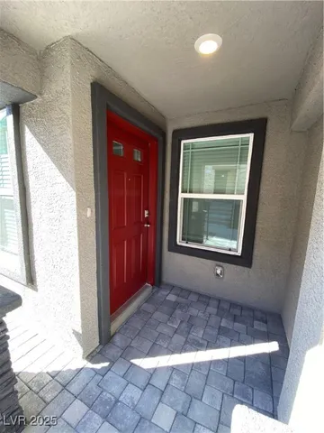 $1,795 | 345 Summer Sparrow Avenue, Henderson, NV 89011