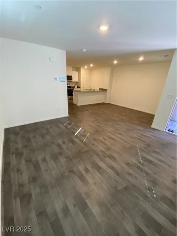 $1,795 | 345 Summer Sparrow Avenue, Henderson, NV 89011