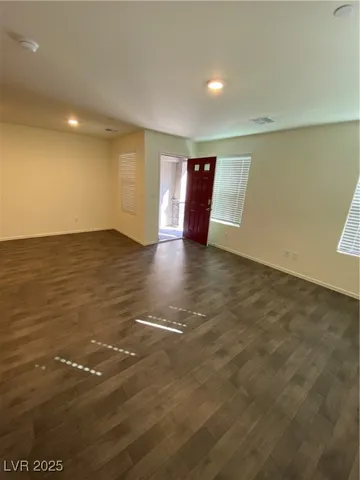 $1,795 | 345 Summer Sparrow Avenue, Henderson, NV 89011