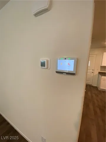 $1,795 | 345 Summer Sparrow Avenue, Henderson, NV 89011