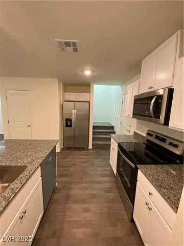 $1,795 | 345 Summer Sparrow Avenue, Henderson, NV 89011