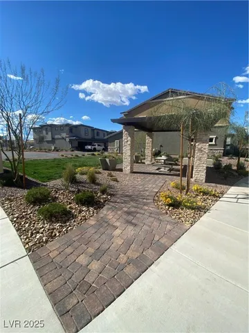 $1,795 | 345 Summer Sparrow Avenue, Henderson, NV 89011