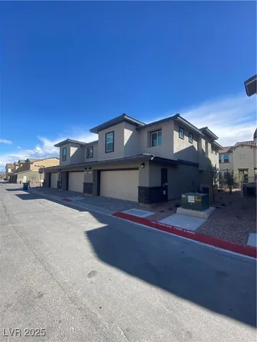 $1,795 | 345 Summer Sparrow Avenue, Henderson, NV 89011
