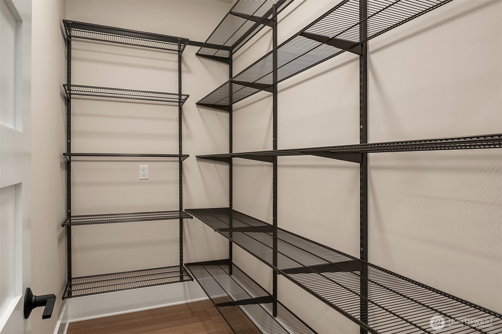 3035 Northwest 71st Street Seattle, WA 98117 - Photo 14 of 34