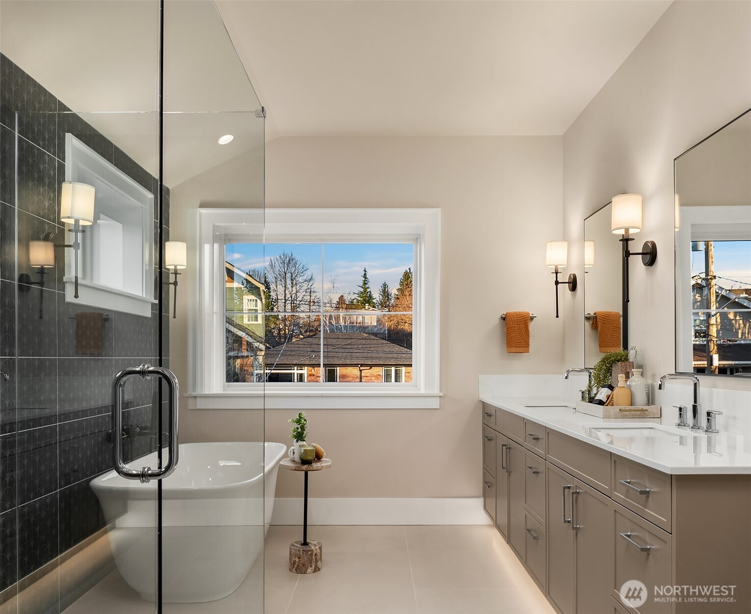 3035 Northwest 71st Street Seattle, WA 98117 - Photo 25 of 34