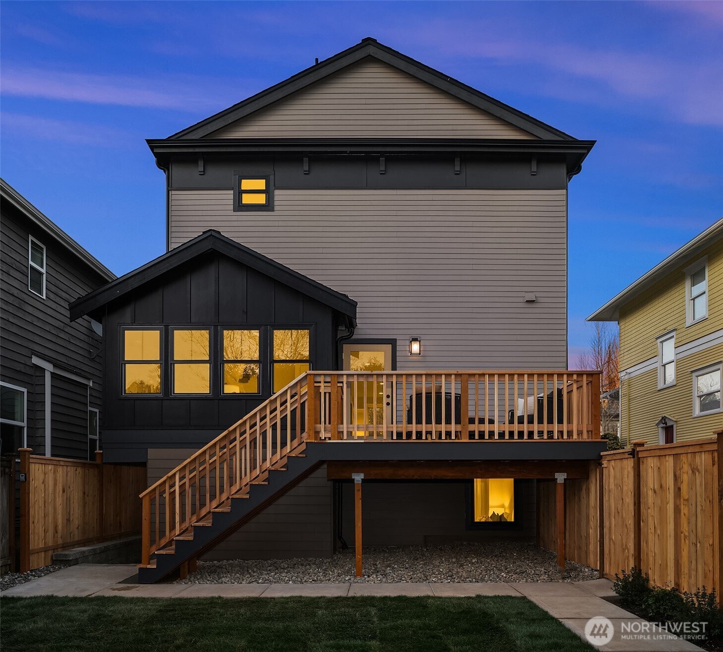 3035 Northwest 71st Street Seattle, WA 98117 - Photo 32 of 34