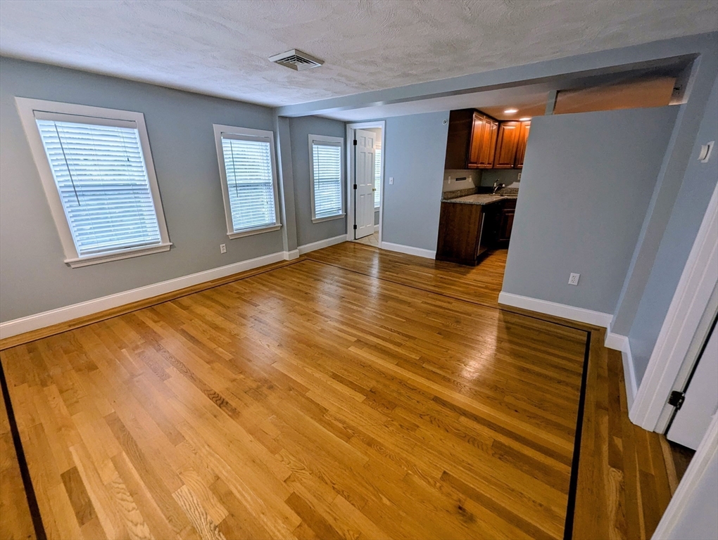19 Railroad Street, Unit C2 Acton, MA 01720 - Photo 6 of 18