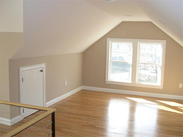 15 Manthorne Road Boston, MA 02132 - Photo 22 of 27 Gallery Image 22